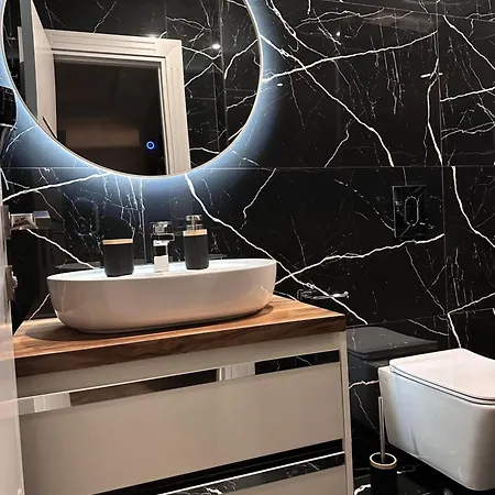 Deluxe 1 Apartment Tirana